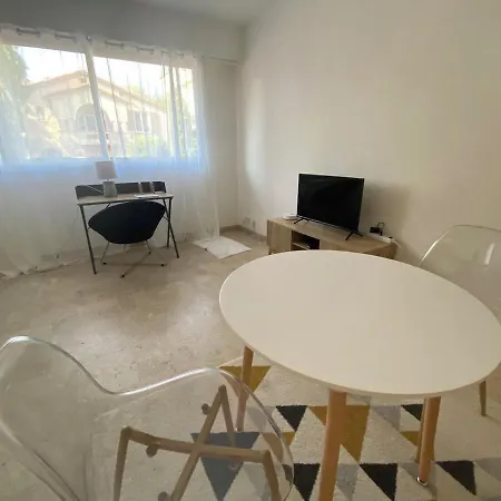 Regency דירה *